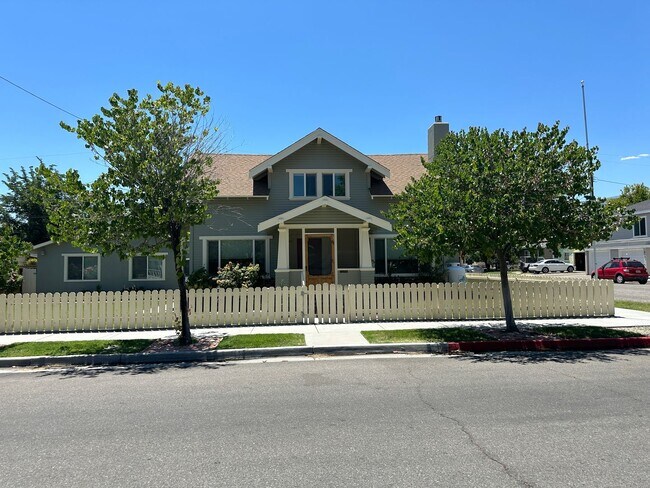 Photo - Great Four Bedroom Down Town Home