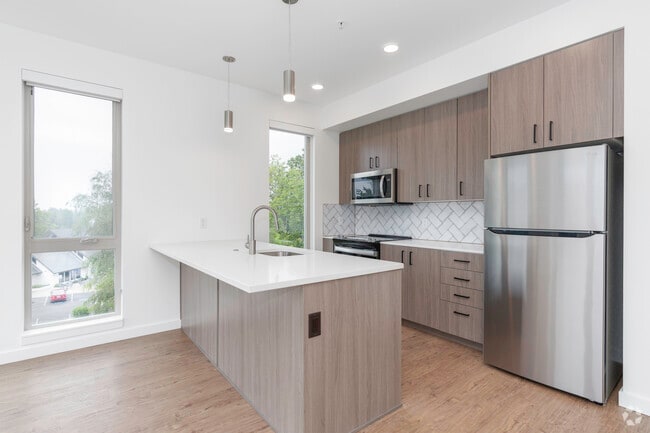 2BR, 2BA - 1,014SF 2C Kitchen