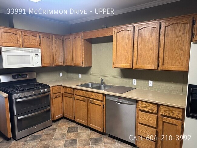 Photo - Large Upper Home Unit UPPER