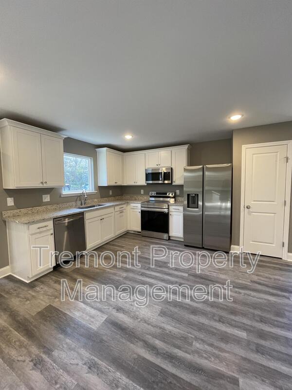 Photo - 2425 13th Ave