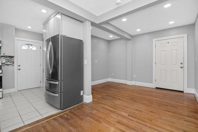 Photo - 66R Stanley St Unit 1