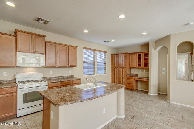Photo - 21158 W Sycamore Dr