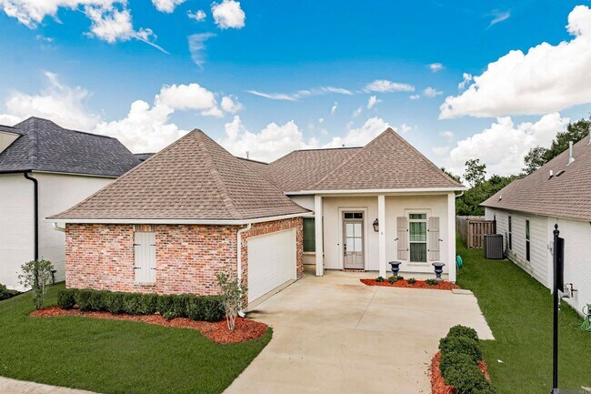 Building Photo - 522 Heron Point Dr