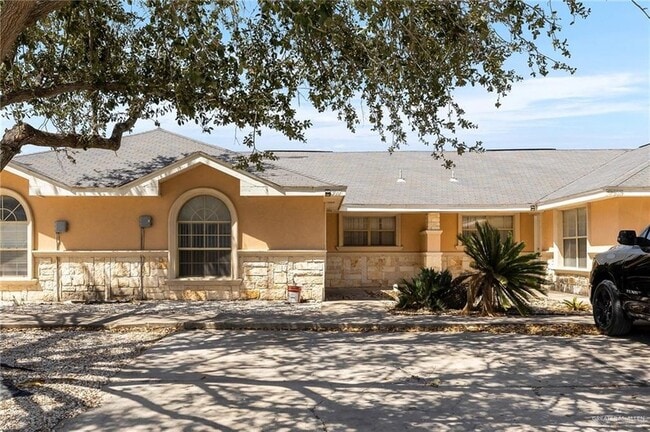 Photo - 3001 Ashley Pl Unidad 3021 Rental