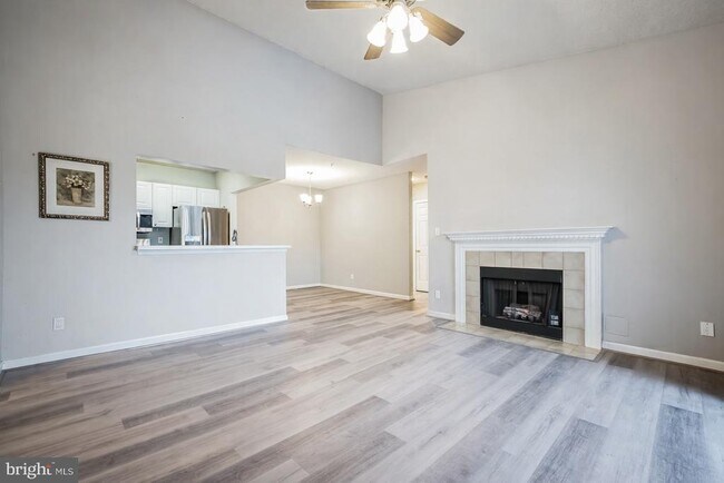 Photo - 20281 Beechwood Terrace Unit 302