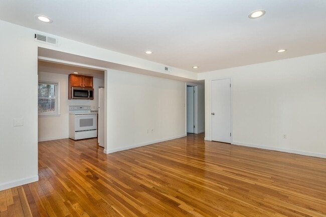 Photo - 157 Central St Unit 1