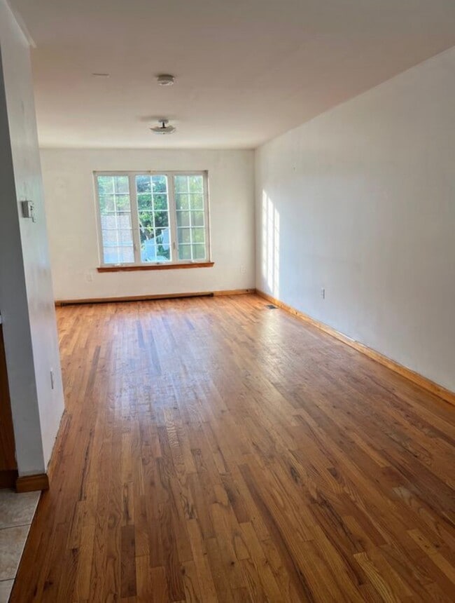 Photo - 41 Cleveland Ave Unit 1