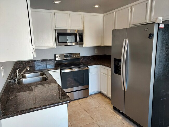 Photo - 12650 Lakeshore Dr Unit 159
