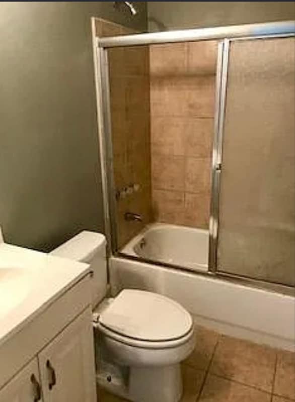 Photo - 955 Deckner Ave SW