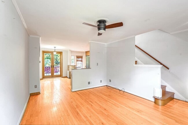 Photo - 1126 Powhatan St