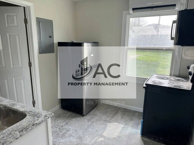 Photo - 3632 Manslick Rd Unit 30