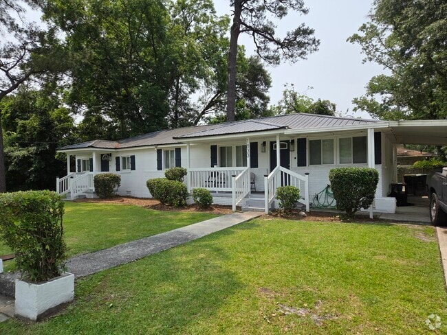 Building Photo - 1833 Arcadian St Rental