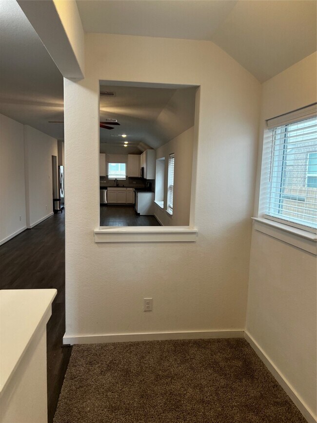 Photo - 9214 Melmack Dr