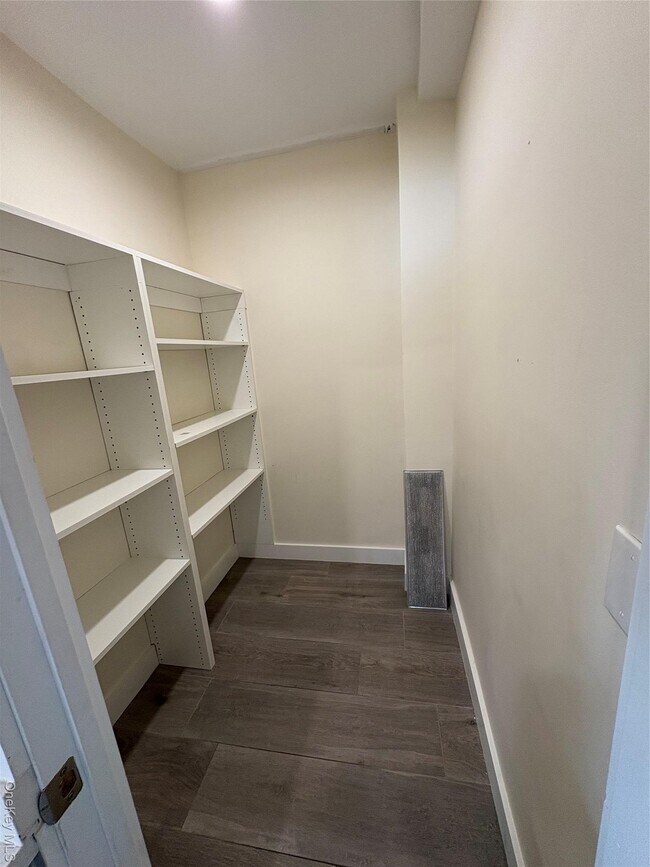 Photo - 300 Martine Ave Unit 6j