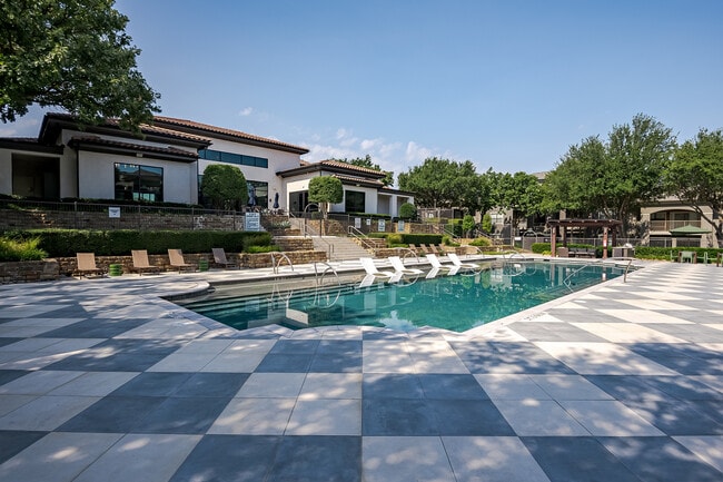 Walnut-Hill-Las-Colinas-PDI-15