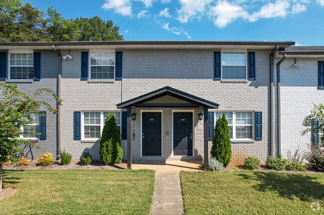 Photo - Ivy Terrace Apartments