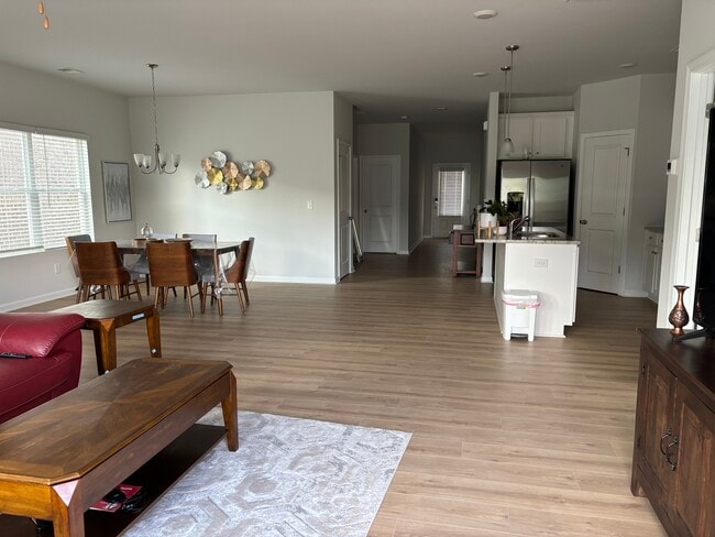 Photo - 715 Clark Lake Estates Dr