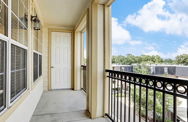 Photo - 7575 Kirby Dr Unit 2304