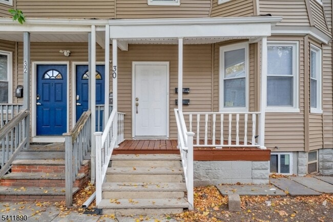 Photo - 30 Linden Ave Unit 1