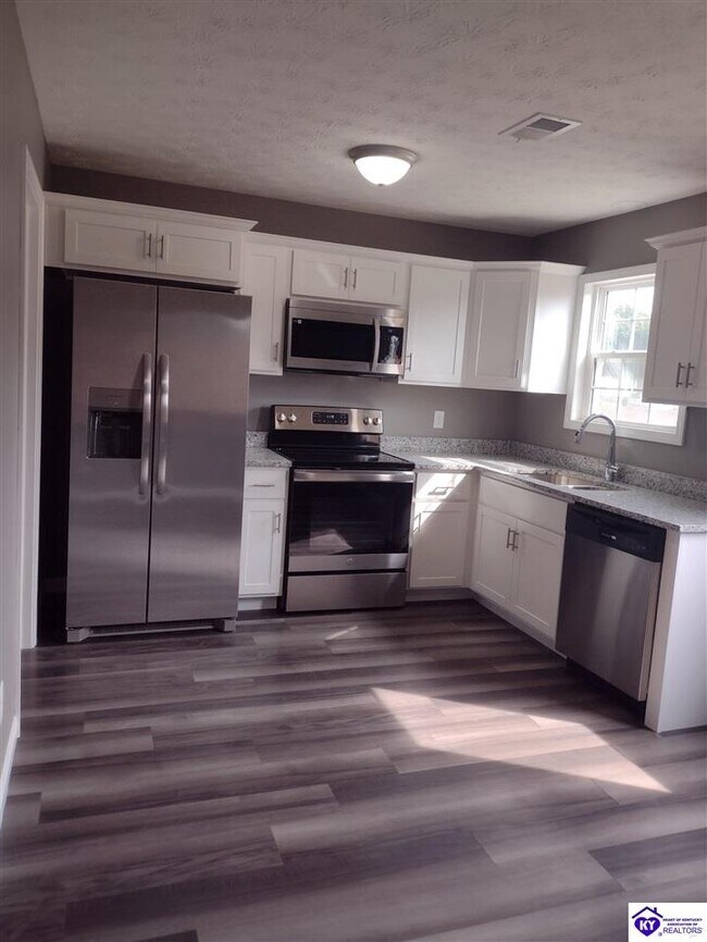 265 Palmetto Loop