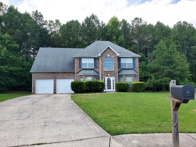 Building Photo - 327 Ermines Way