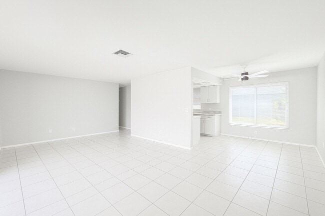 Photo - 4532 SW 8th Pl Apartamento Unidad A