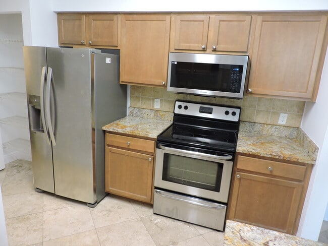 Photo - 7305 Myrtlewood Cir W Unidad 7305