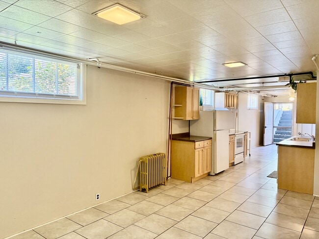 Photo - 2732 Eldridge Ave