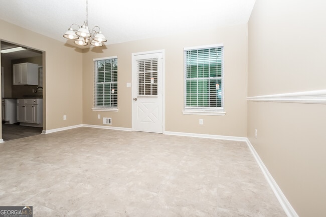 Photo - 3773 Kathryn Dr SW