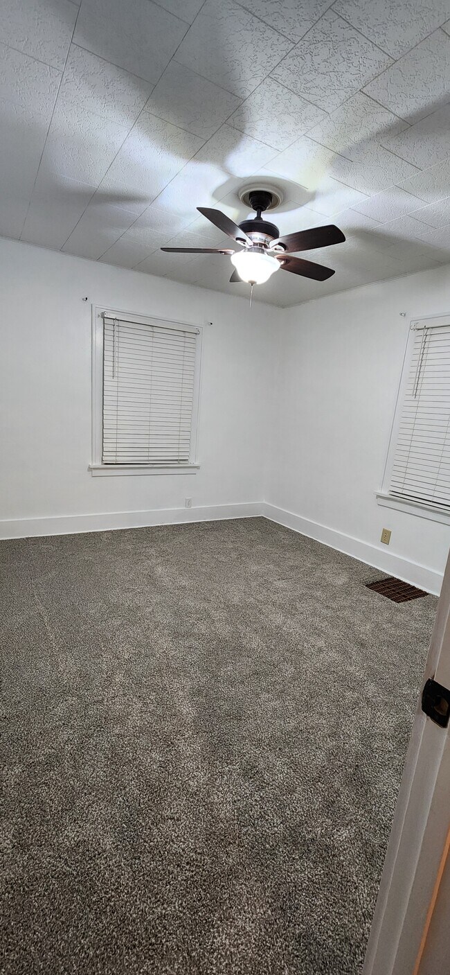 Photo - 3300 Orleans Ave