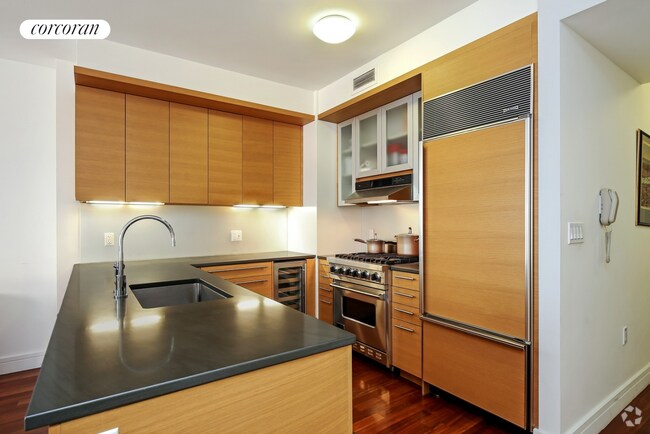 Building Photo - 30 West St Rental
