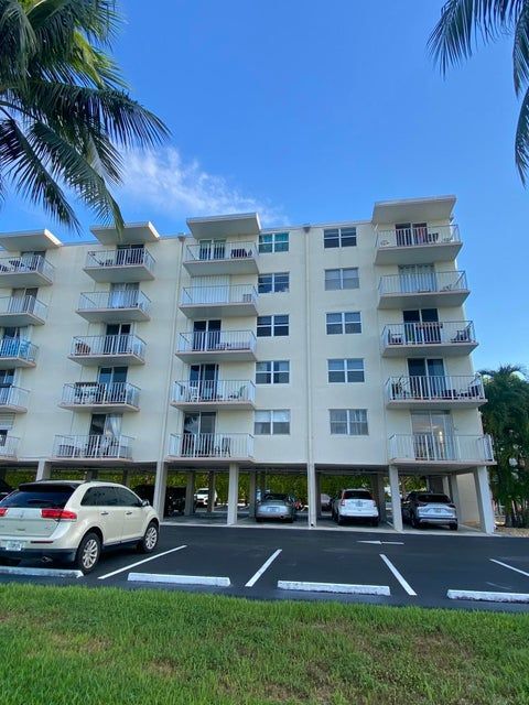 Photo - 1731 SE 15th St Unit 202