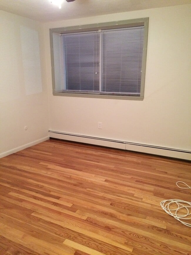 Photo - 360 Market St Unidad 8