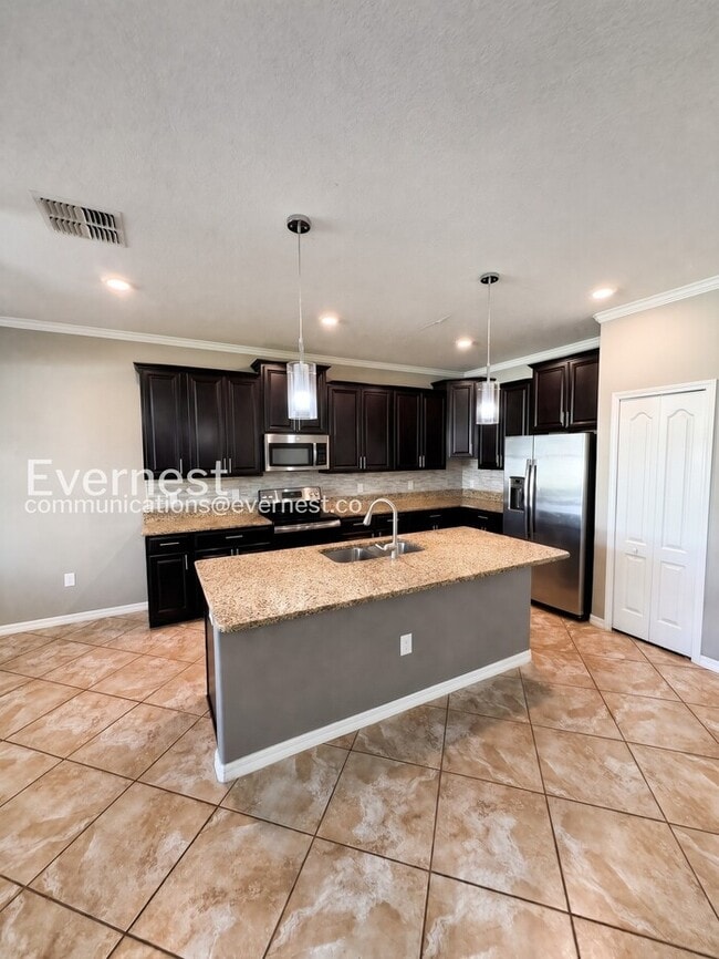 4 Bed & 3 Bath Home with Fenced Yard and Modern Amenities / Voucher Accepted / No Pets Allowed / ...