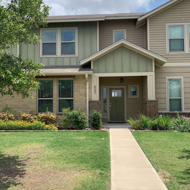 Photo - 623 Westfield Blvd Townhome
