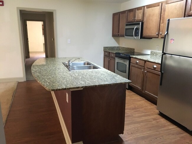 Photo - Crawford Falls, 401 Unit 401 - A
