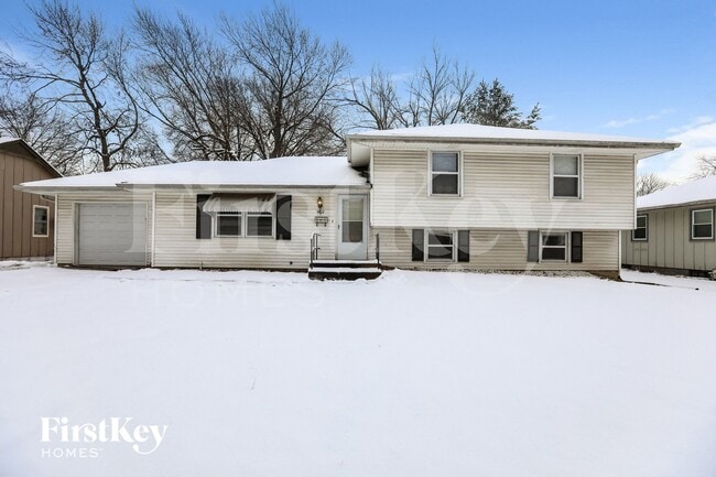 Building Photo - 9817 Hardesty Ave