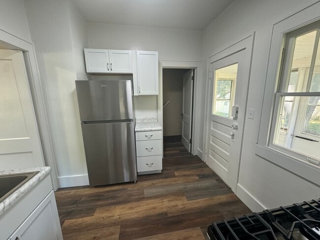 Photo - Updated 2 Bedroom Home in Moline | Fenced Yard | Central Air | Dishwasher