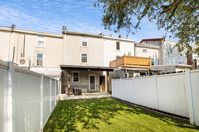 Photo - 147 East St Unit 1