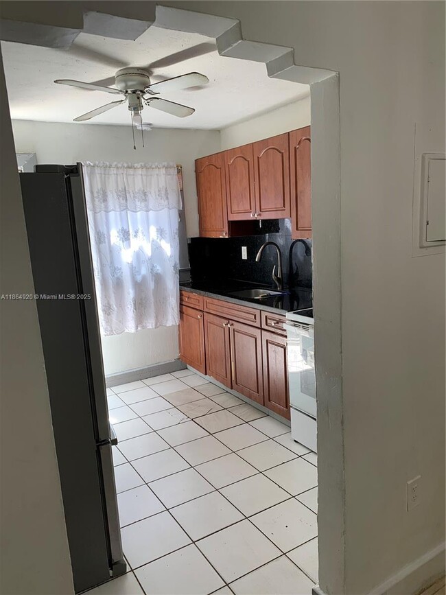 Photo - 750 NW 118th St
