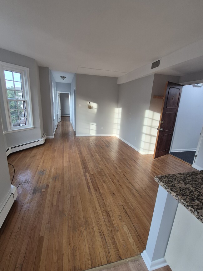 Photo - 2301 Pennsylvania Ave Unit C