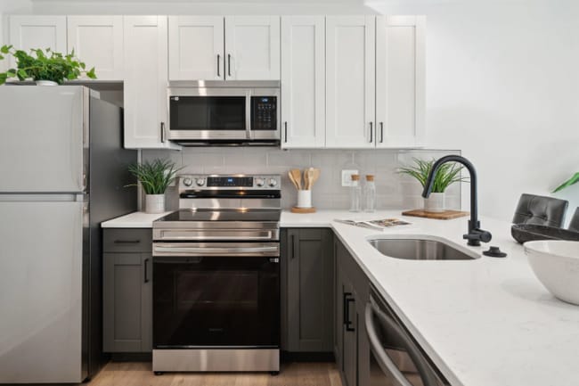 Photo - 1901 Hope St Unit 1