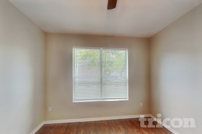 351 Fairmount Park Ct