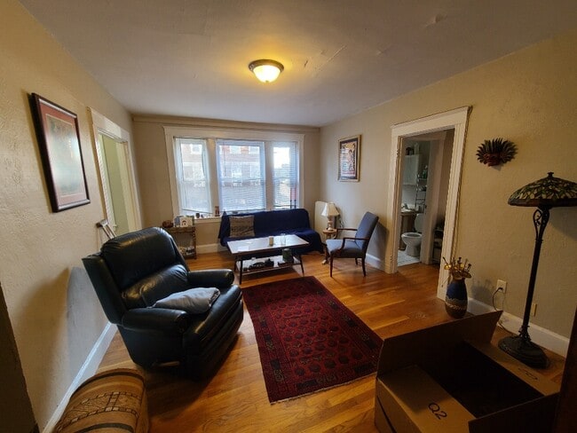 Photo - 1619 Commonwealth Ave Unit BIG ONE BED