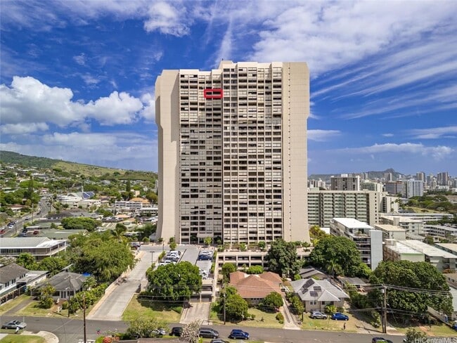 Building Photo - Mott-Smith Lani Loa/1 BR/1 BA/1 PK