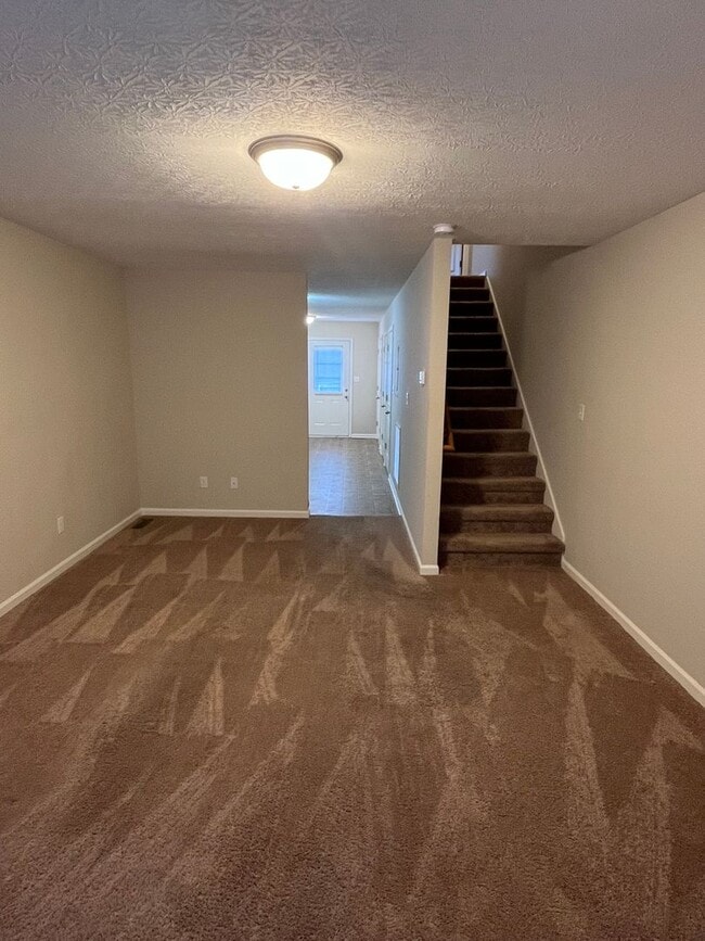 Photo - HALF OFF ONE MONTH AT UPPER STONE! Unit 362G