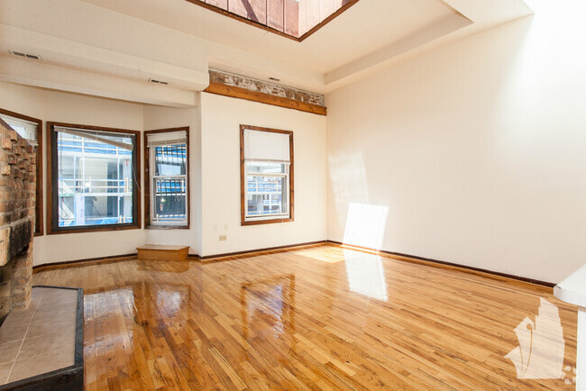 Building Photo - 2519 N Lincoln Ave Unit 2D Rental