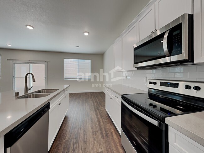 6031 Theodore St