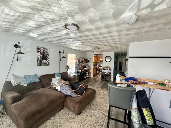 Building Photo - 28 Vinton St Unit 1 Rental