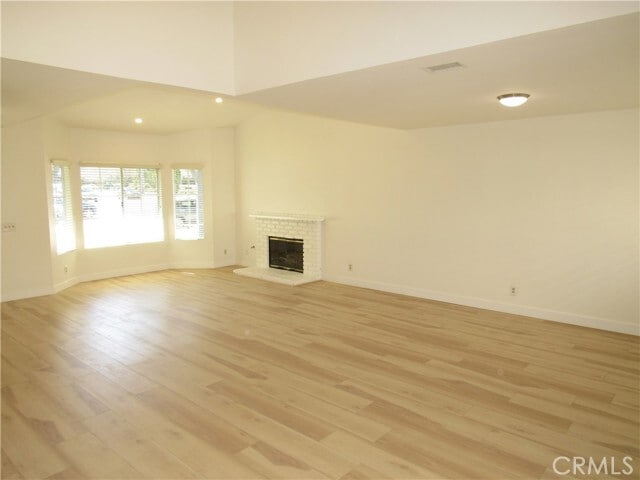 Photo - 1099 W Ontario Ave